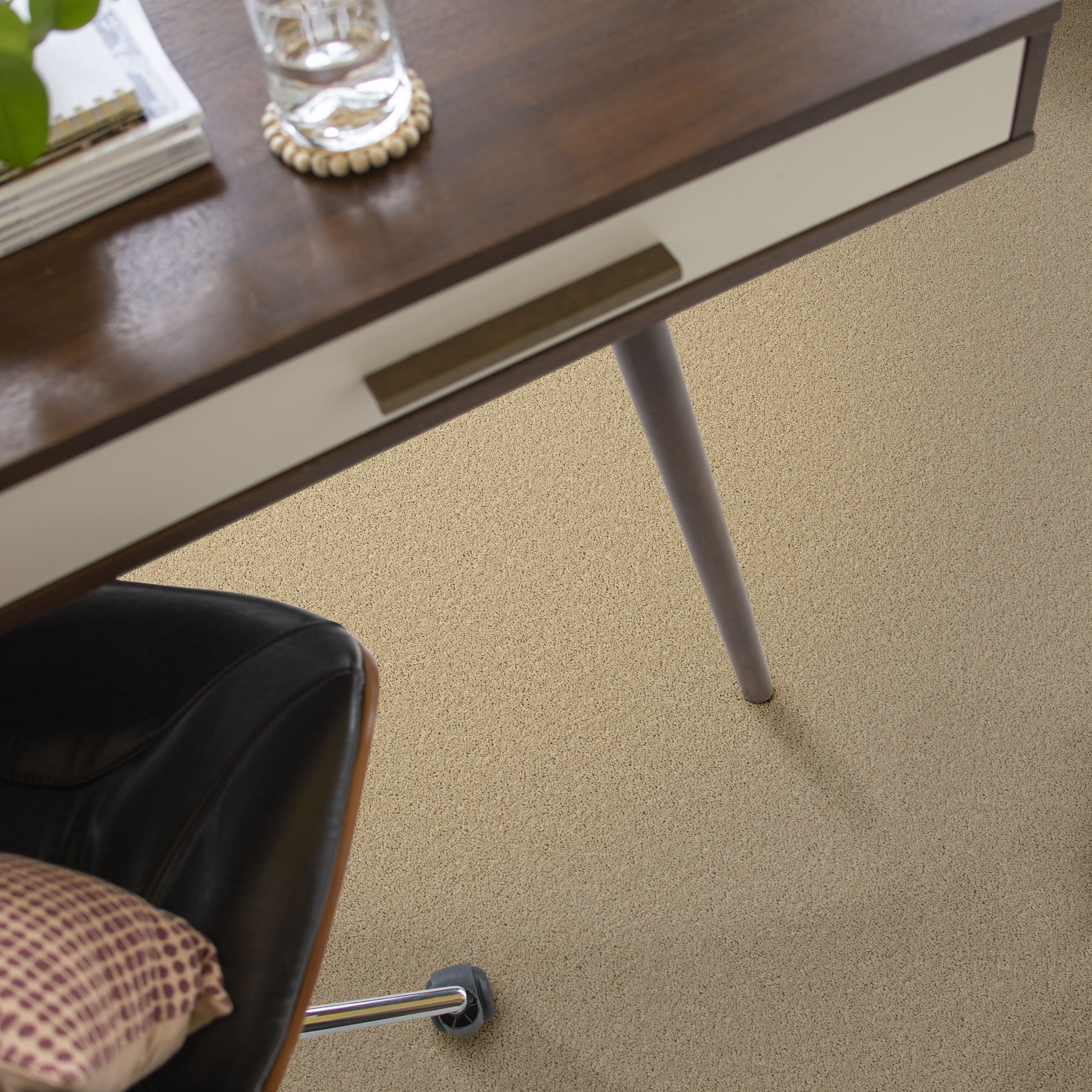 Conquest Solid - Hourglass - PZ142_00102